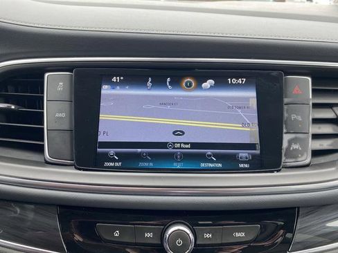 Used 2018 Buick Enclave Premium AWD/4WD image 27