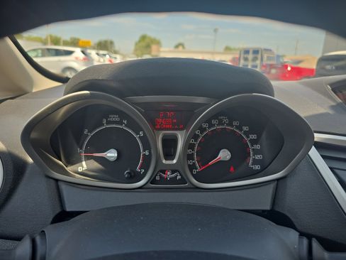 Used 2013 Ford Fiesta SE image 19