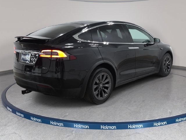 Used 2018 Tesla Model X AWD/4WD image 6