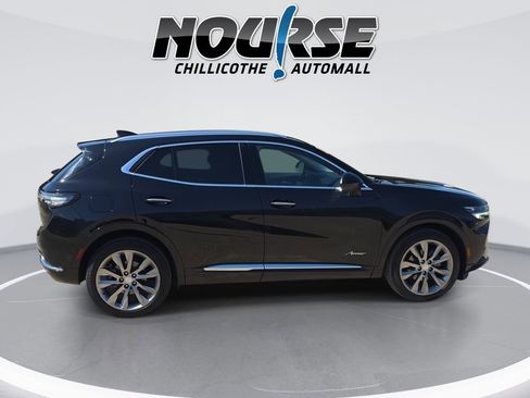 Used 2021 Buick Envision Avenir w/ Technology Package II FWD image 9