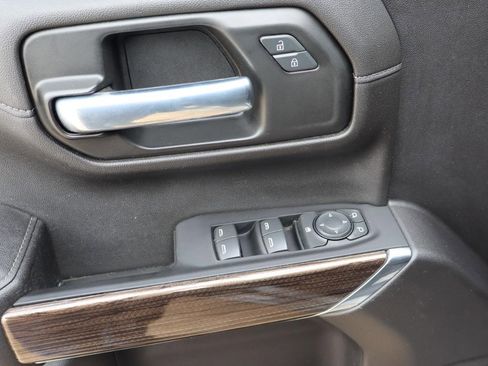 Used 2021 Chevrolet Silverado 1500 RST w/ Z71 Off-Road Package image 11