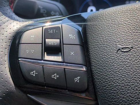 Used 2025 Ford Explorer ST-Line AWD/4WD image 20
