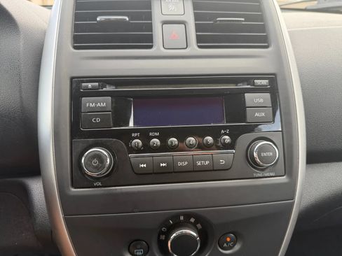 Used 2017 Nissan Versa SV FWD image 25