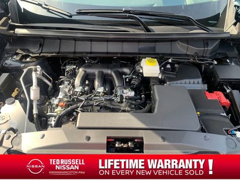 New 2026 Nissan Pathfinder Platinum image 22