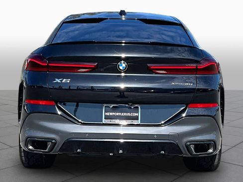 Used 2024 BMW X6 xDrive40i w/ Premium Package AWD/4WD image 4
