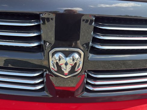 Used 2018 RAM 1500 Big Horn AWD/4WD image 27