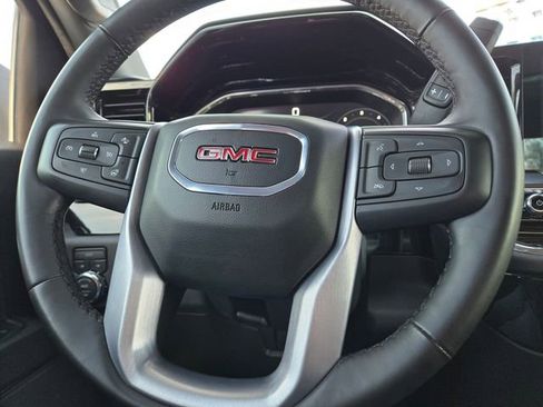 Used 2024 GMC Sierra 1500 Elevation image 21
