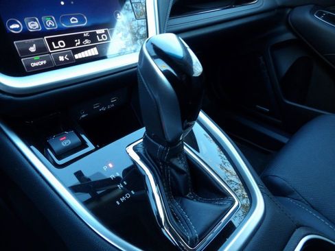 Used 2022 Subaru Outback Limited XT w/ Popular Package #2 image 27