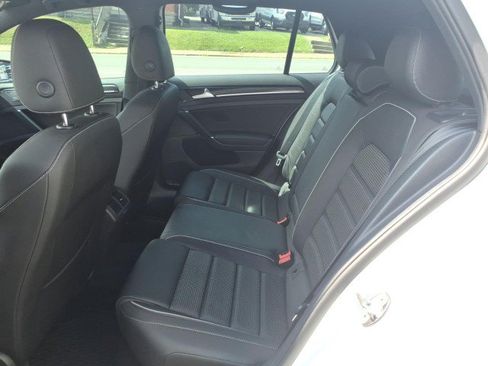 Used 2019 Volkswagen Golf 4-Door AWD/4WD image 13