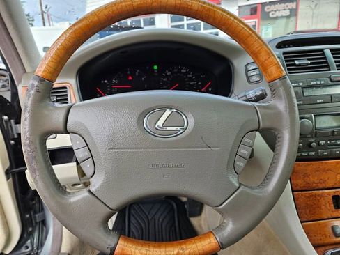 Used 2002 Lexus LS 430 image 16