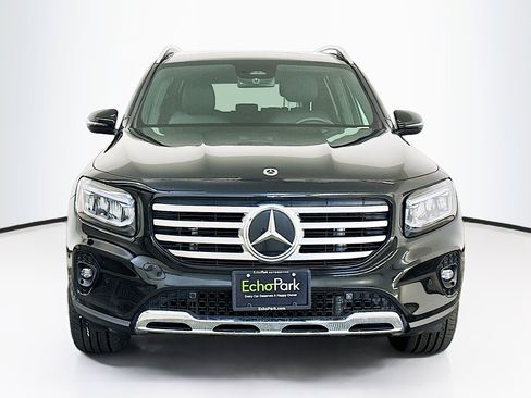 Used 2025 Mercedes-Benz GLB 250 GLB 250 image 2