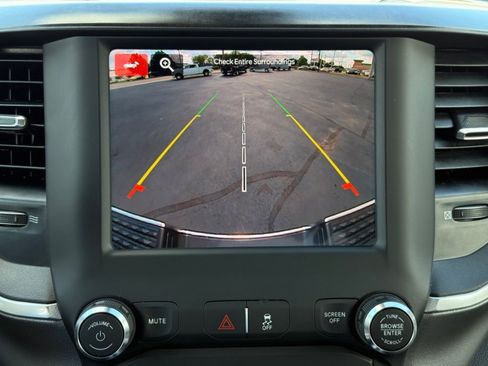 Used 2024 RAM 3500 Big Horn image 25