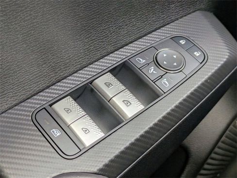 New 2026 Mitsubishi Outlander SE image 27