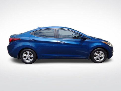 Used 2015 Hyundai Elantra SE FWD image 8