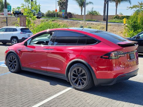 Used 2024 Tesla Model X AWD/4WD image 27