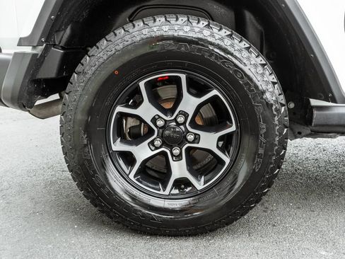 Used 2021 Jeep Wrangler Rubicon w/ Uconnect 4C Nav & Sound Group AWD/4WD image 30