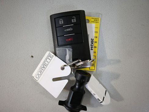 Used 2009 Chevrolet Corvette Coupe w/ Preferred Equipment Group RWD image 13
