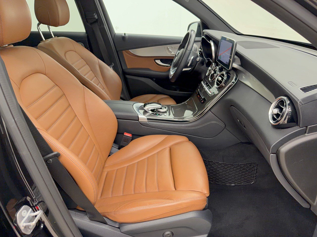 Used 2019 Mercedes-Benz GLC 43 AMG 4MATIC image 30