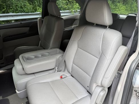 Used 2017 Honda Odyssey EX-L image 9