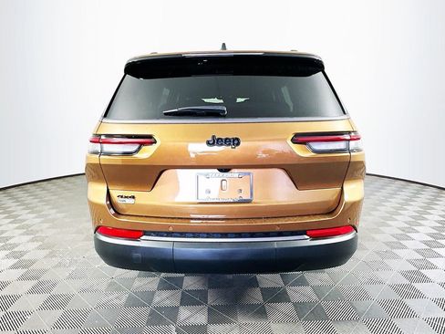 New 2026 Jeep Grand Cherokee L Limited w/ Limited Altitude Package AWD/4WD image 9