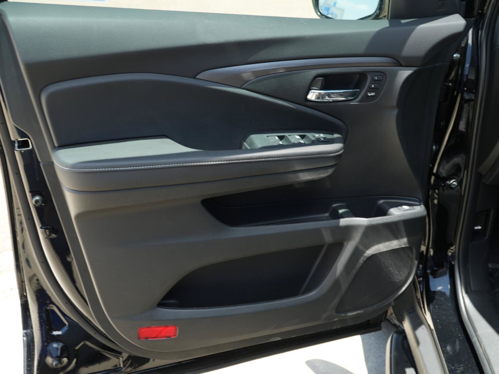 New 2026 Honda Ridgeline RTL image 13