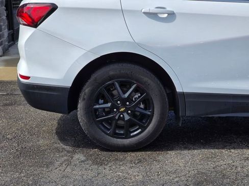 Used 2023 Chevrolet Equinox LT image 10