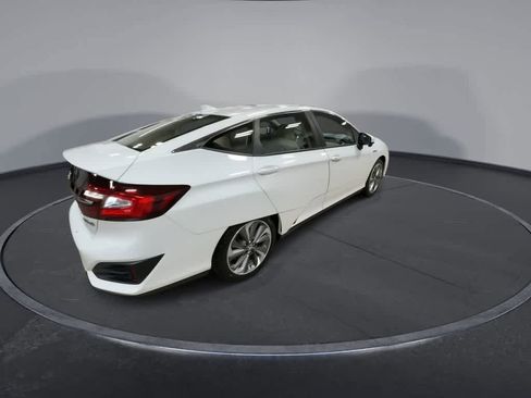 Used 2021 Honda Clarity Plug-In Hybrid image 8