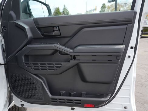 Used 2024 Toyota Tacoma SR RWD image 20