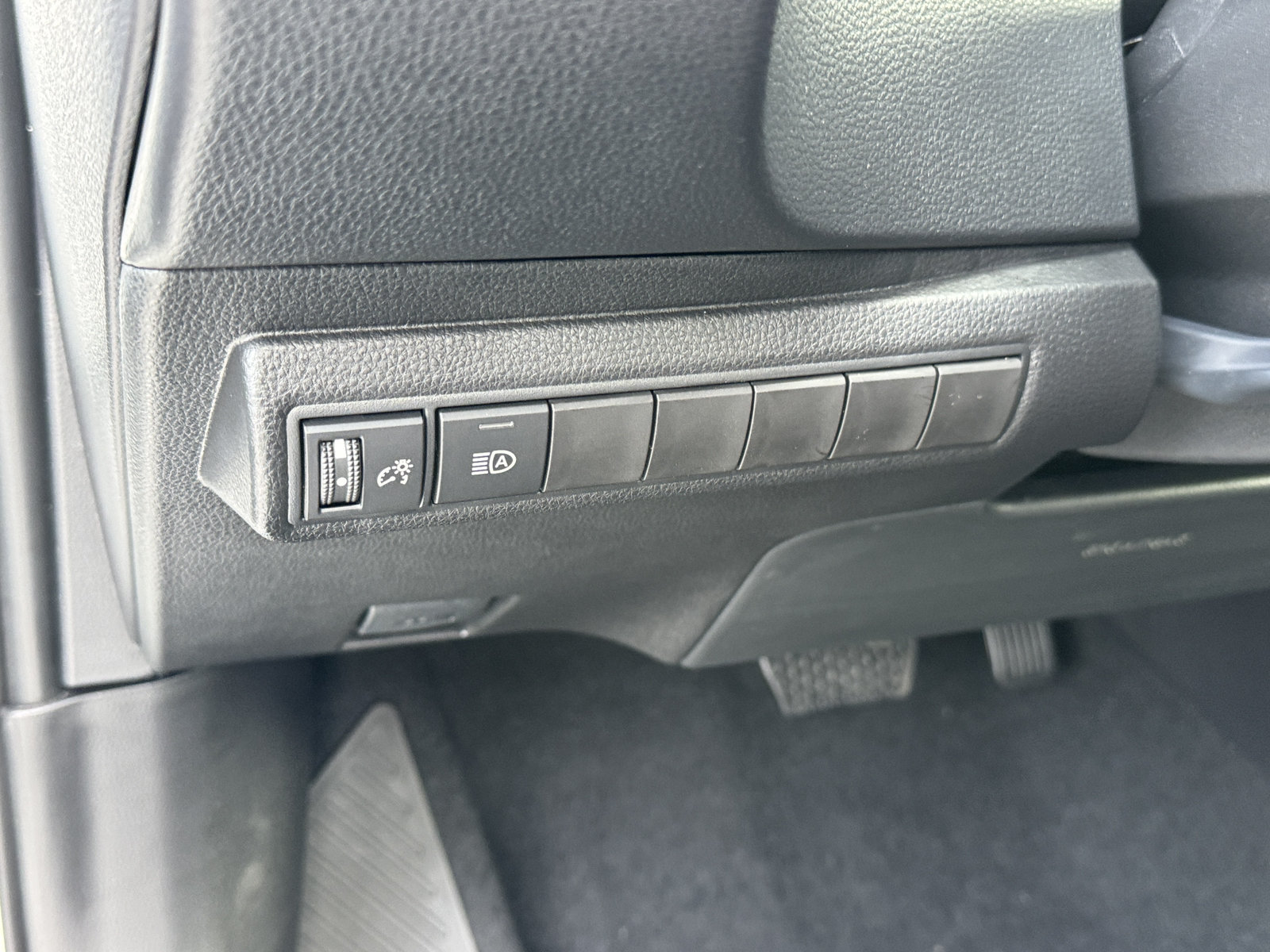 New 2027 Toyota Corolla SE FWD image 17