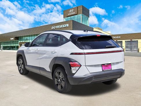 Certified 2026 Hyundai Kona SEL Sport FWD image 8