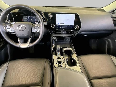 Used 2022 Lexus NX 250 FWD w/ Towing Package (2000 Lbs) image 13