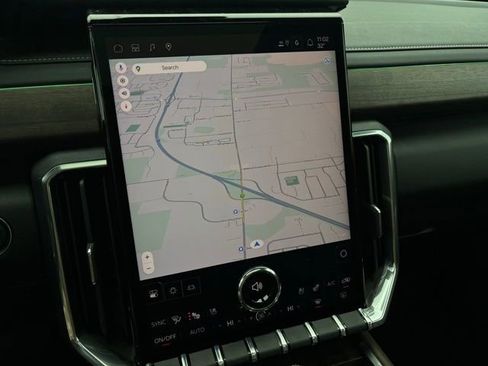 New 2026 GMC Acadia Denali Ultimate image 3