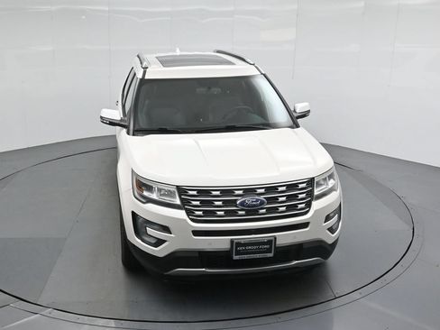 Certified 2017 Ford Explorer Limited FWD image 37