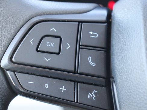 Certified 2025 Toyota Sienna LE w/ LE Plus Package FWD image 23