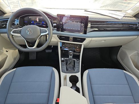 New 2026 Volkswagen Jetta SE image 7