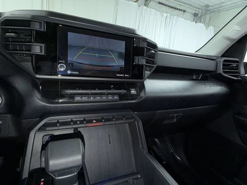 Used 2024 Toyota Tundra SR5 w/ SR5 Convenience Package AWD/4WD image 15