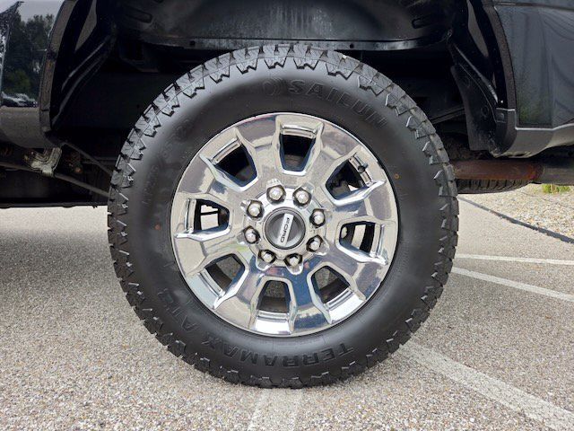 Used 2017 Ford F250 Lariat w/ Chrome Package AWD/4WD image 36