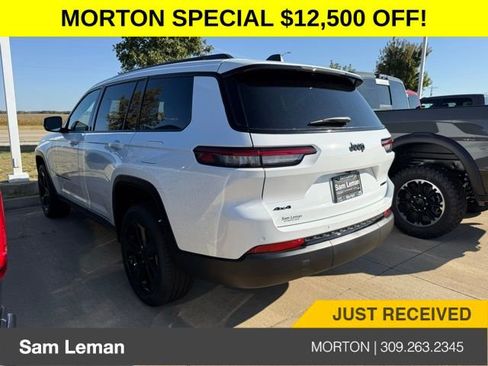 New 2025 Jeep Grand Cherokee L Limited w/ Black Appearance Package image 13