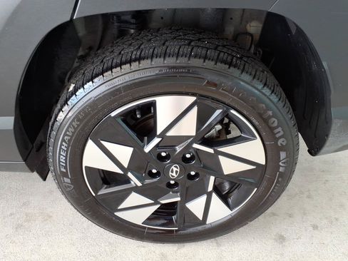 Used 2024 Hyundai Kona SEL AWD/4WD image 20