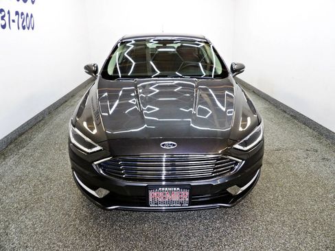 Used 2018 Ford Fusion Energi SE FWD image 2