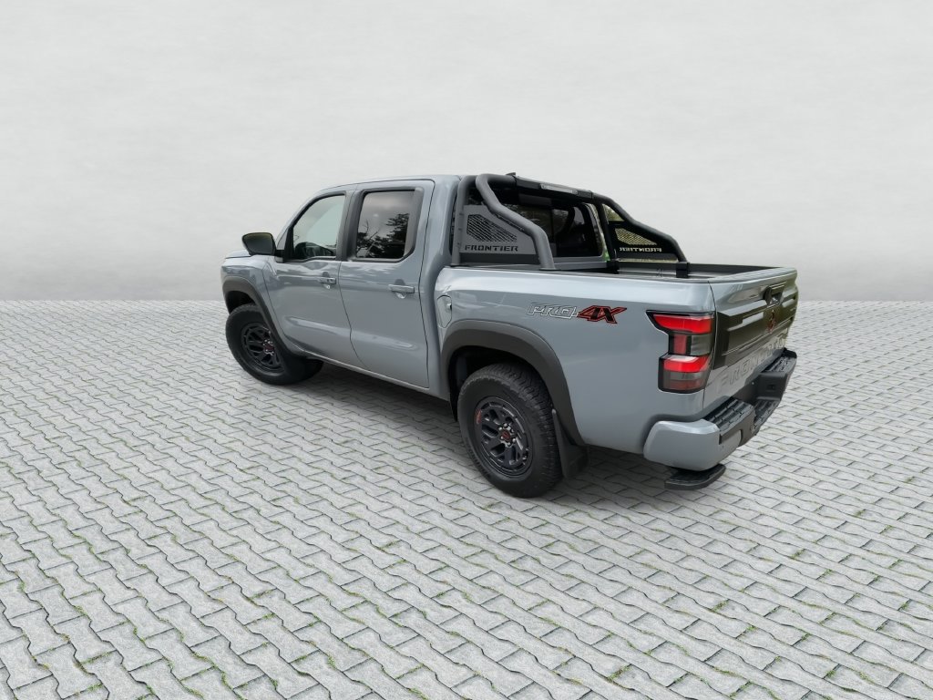 Certified 2025 Nissan Frontier PRO-4X w/ Pro Premium Package AWD/4WD image 6