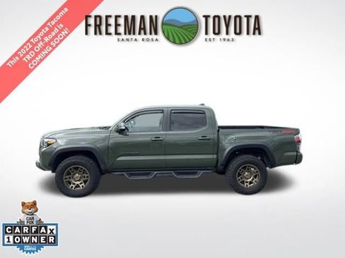 Used 2022 Toyota Tacoma TRD Off-Road w/ TRD Premium Off Road Package AWD/4WD image 1