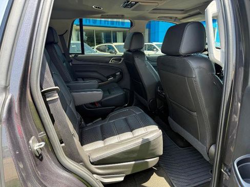 Used 2018 GMC Yukon Denali w/ Denali Ultimate Package AWD/4WD image 10