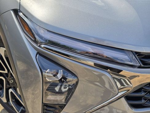 New 2026 Chevrolet Trax RS w/ Driver Confidence Package FWD image 10