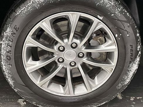 Used 2021 Jeep Cherokee Latitude Lux image 14