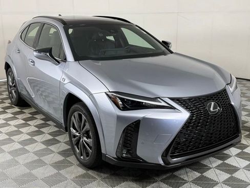 Used 2024 Lexus UX 250h F Sport image 11