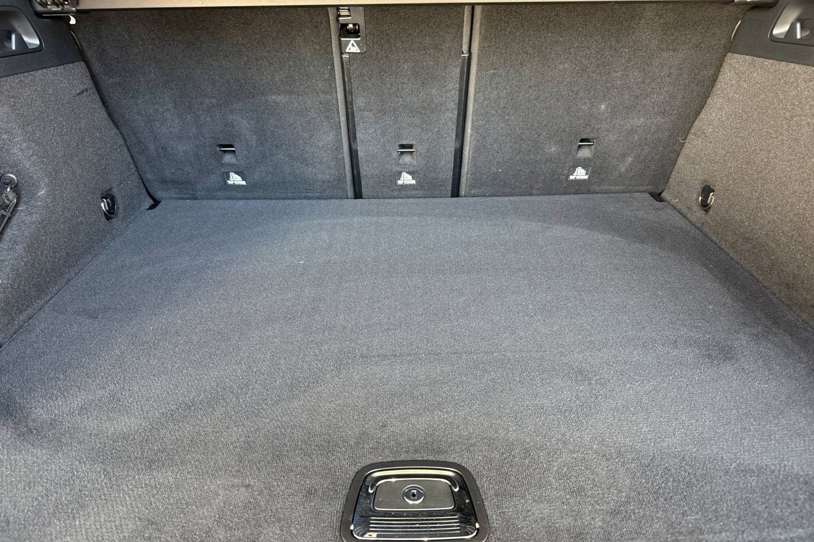 Used 2022 Mercedes-Benz GLC 300 4MATIC image 19