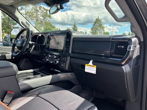 New 2026 Ford F350 Lariat w/ Black Appearance Package AWD/4WD image 23