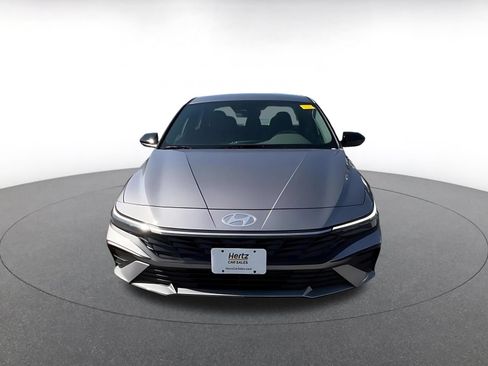 Used 2026 Hyundai Elantra Sport FWD image 4