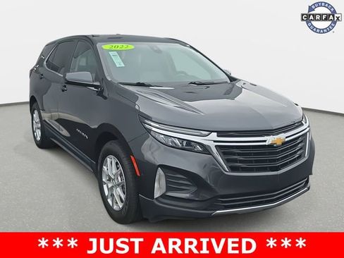 Used 2022 Chevrolet Equinox LT image 3